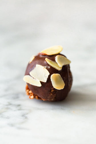 Bliss Balls - Nut, Linseed and Cacao
